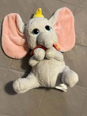 Disney Dumbo Plush • 11”• Classic Elephant